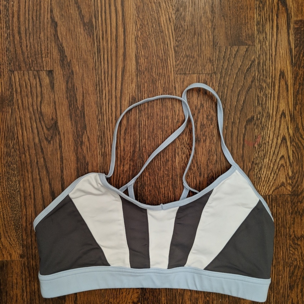 Alo Yoga bra